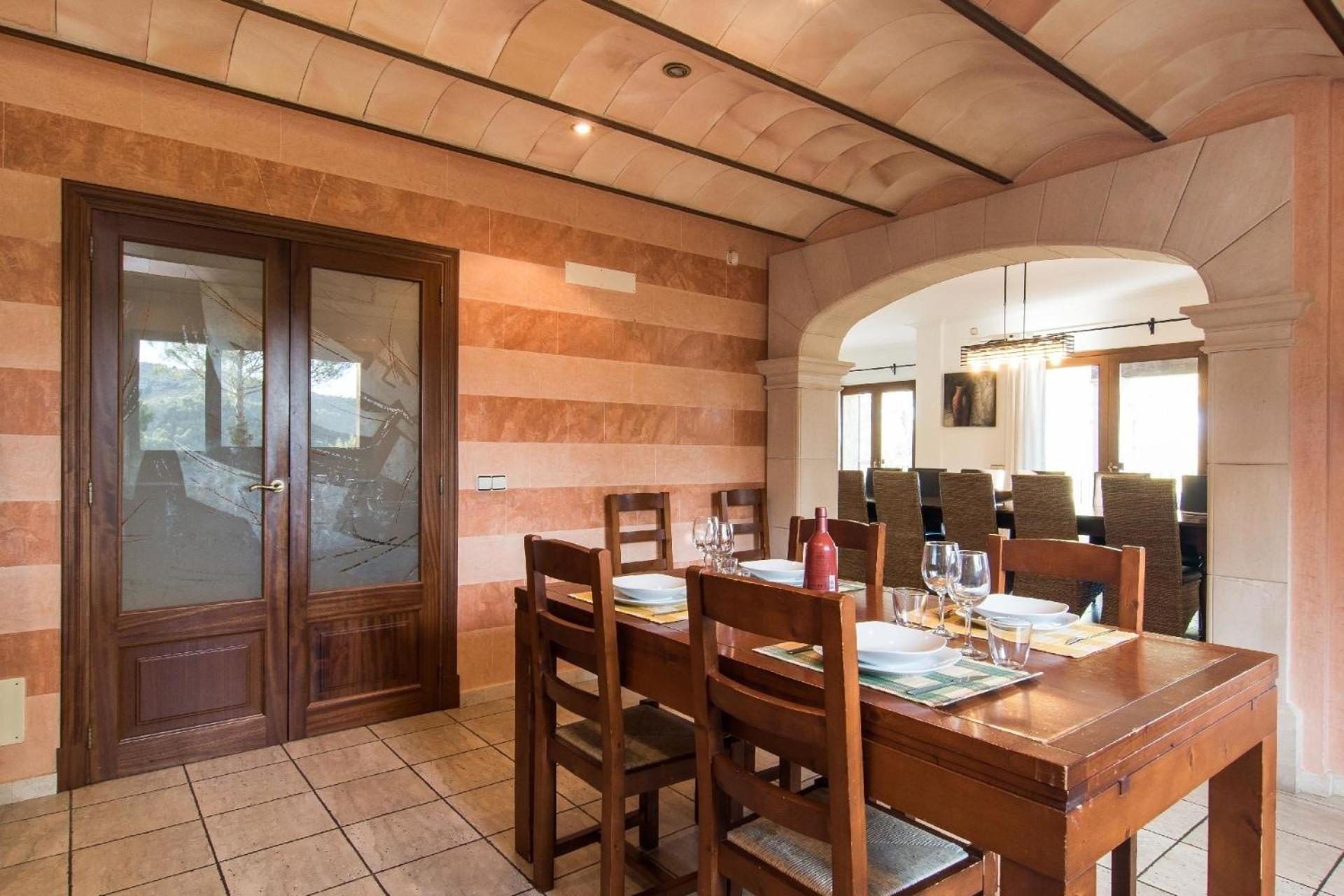 Ferienhaus Fuer 12 Personen Ca 400 M In Son Macia, Balearen Mallorca