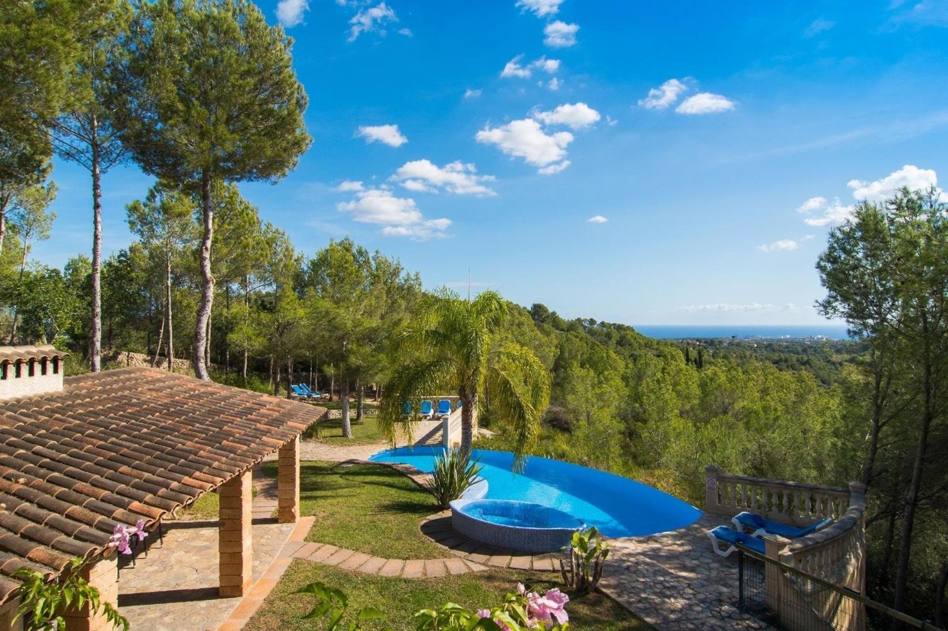 Fuer 12 Personen Ca 400 M In Son Macia, Balearen Mallorca Ferienhaus