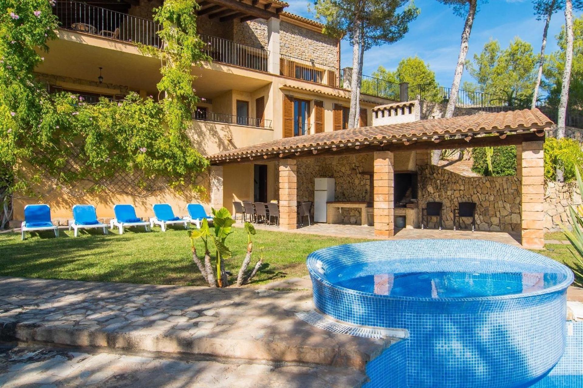 Fuer 12 Personen Ca 400 M In Son Macia, Balearen Mallorca *